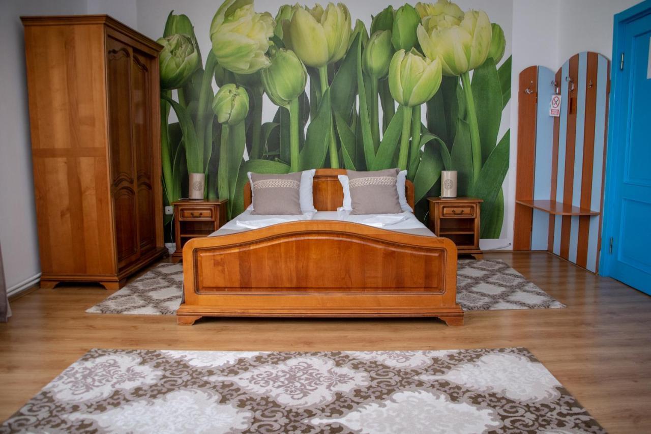 Motel Via Targu Mures Cristesti  Eksteriør billede