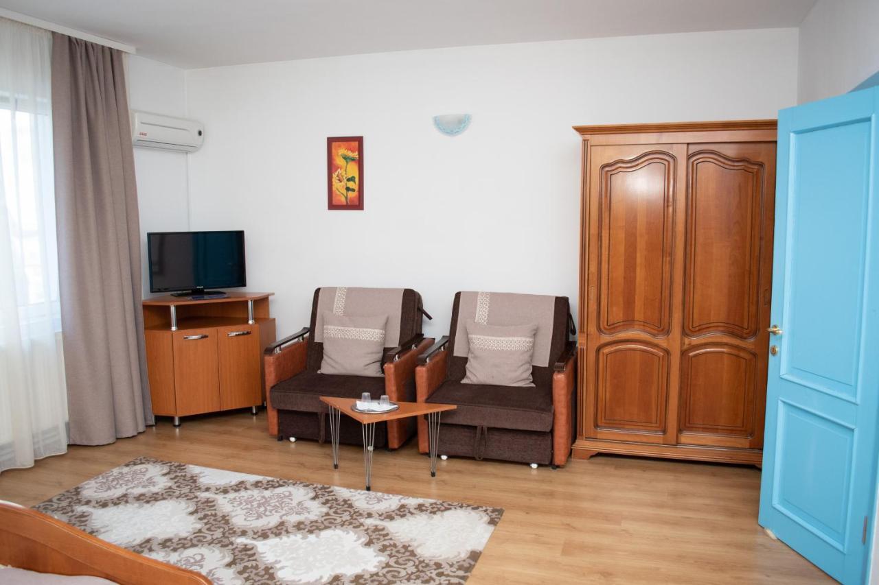 Motel Via Targu Mures Cristesti  Eksteriør billede