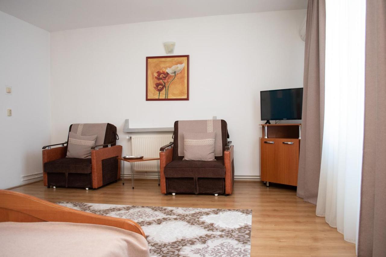Motel Via Targu Mures Cristesti  Eksteriør billede