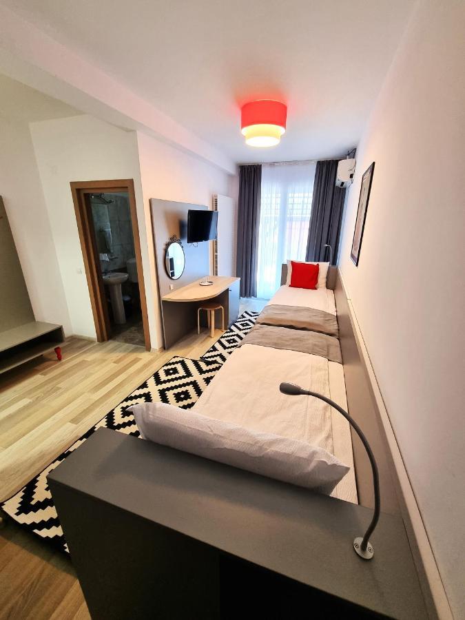 Motel Via Targu Mures Cristesti  Eksteriør billede